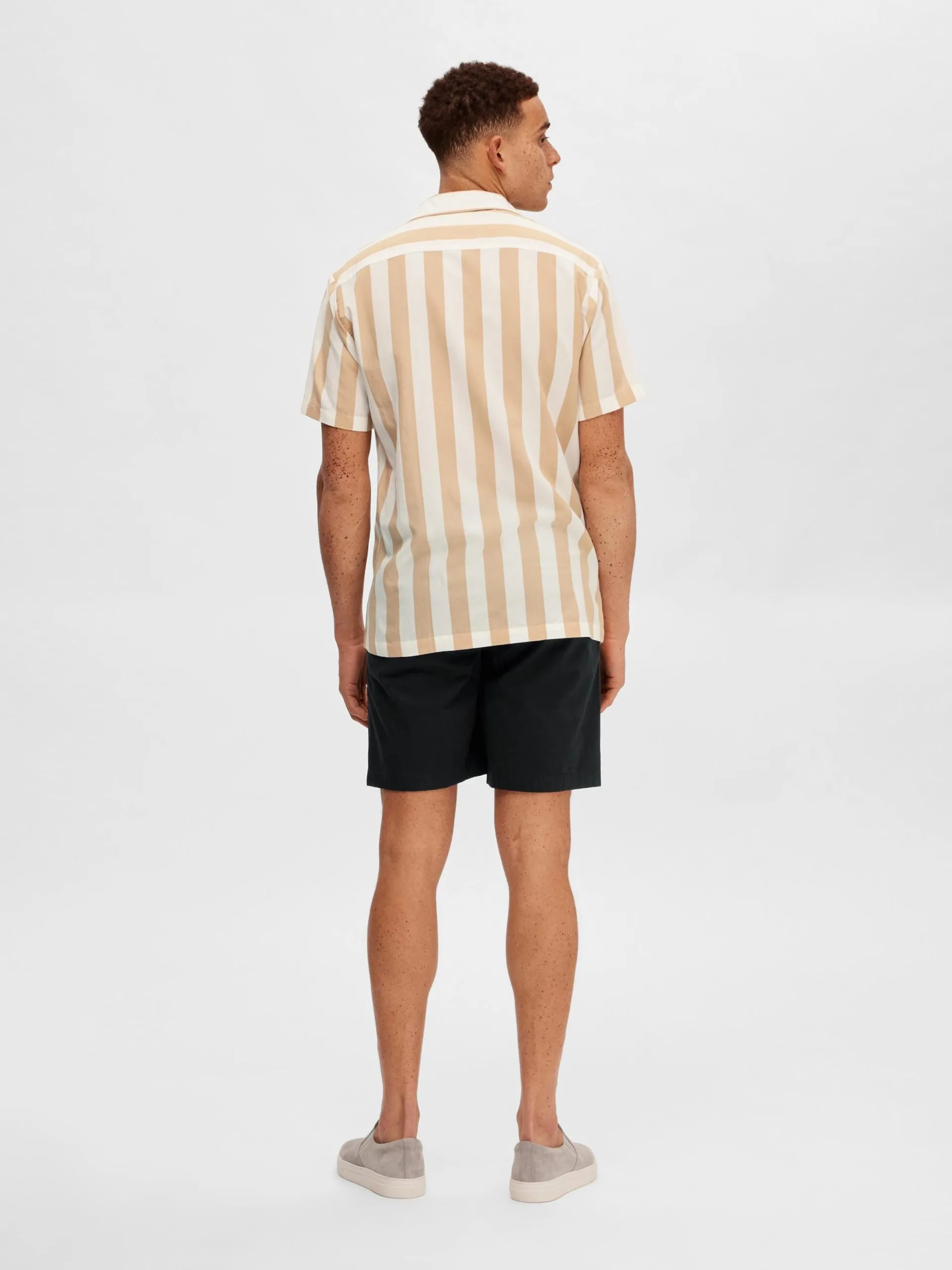 Selected Homme Casual Overhemden Regular Fit Overhemd Heren Lichtbruin 5 Selected Homme Casual Overhemden Regular Fit Overhemd Heren Lichtbruin - Afbeelding 3