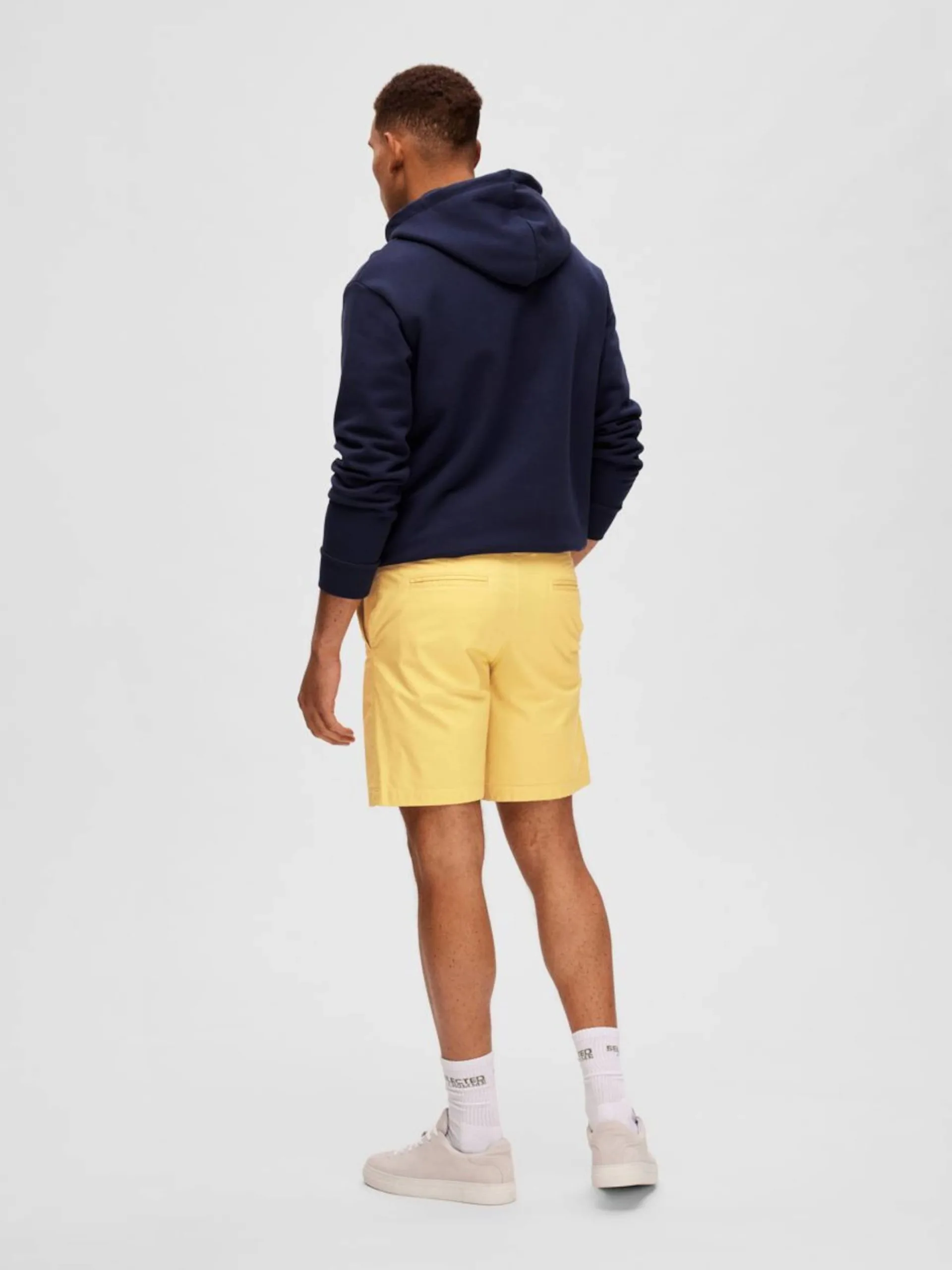 Selected Homme Chino Shorts Regular Chino Heren Geel 4 Selected Homme Chino Shorts Regular Chino Heren Geel - Afbeelding 2
