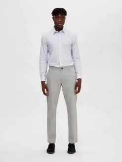 Selected Homme Chinos Regular Chino Heren Lichtgrijs -Selected Homme Groot Warenhuis b4bd931af6b671f0f40c1406c23a54f4