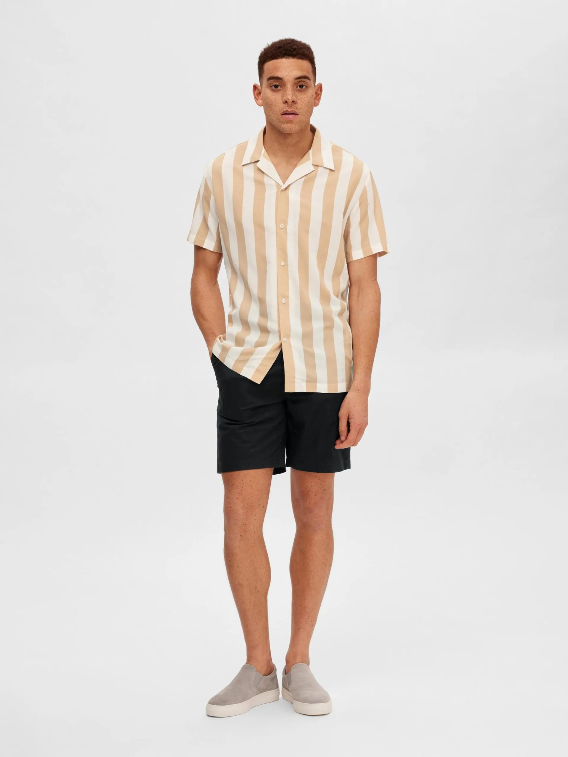 Selected Homme Casual Overhemden Regular Fit Overhemd Heren Lichtbruin 6 Selected Homme Casual Overhemden Regular Fit Overhemd Heren Lichtbruin - Afbeelding 4